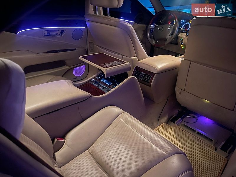 Седан Lexus LS 2007 в Киеве