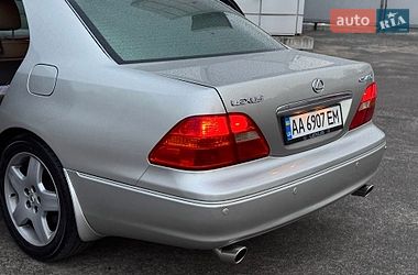 Седан Lexus LS 2001 в Киеве