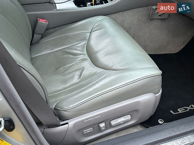 Седан Lexus LS 2001 в Киеве