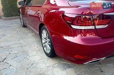 Седан Lexus LS 2013 в Полтаве