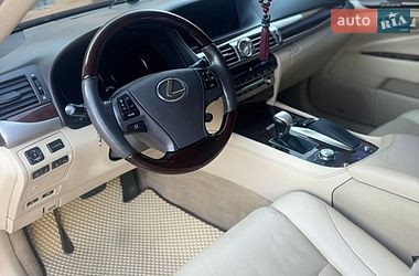 Седан Lexus LS 2013 в Полтаве