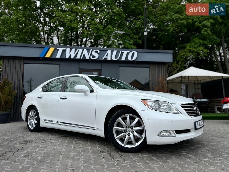 Седан Lexus LS 2007 в Одессе