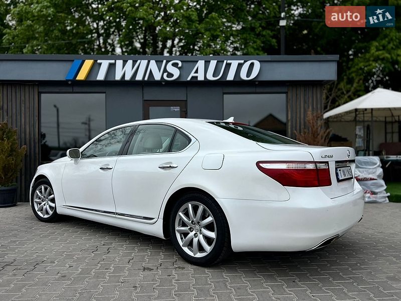 Седан Lexus LS 2007 в Одессе