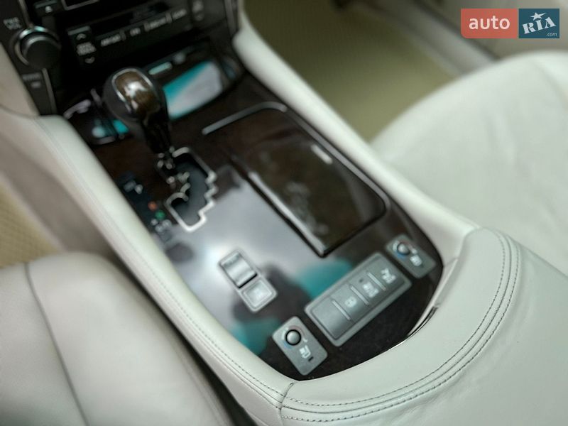 Седан Lexus LS 2007 в Одессе