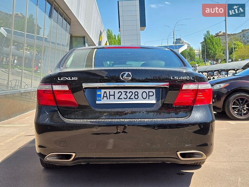 Седан Lexus LS 2007 в Киеве