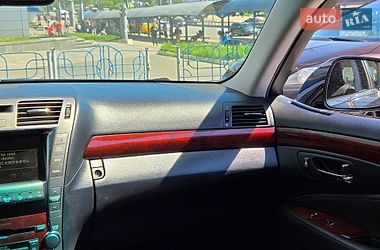 Седан Lexus LS 2007 в Киеве