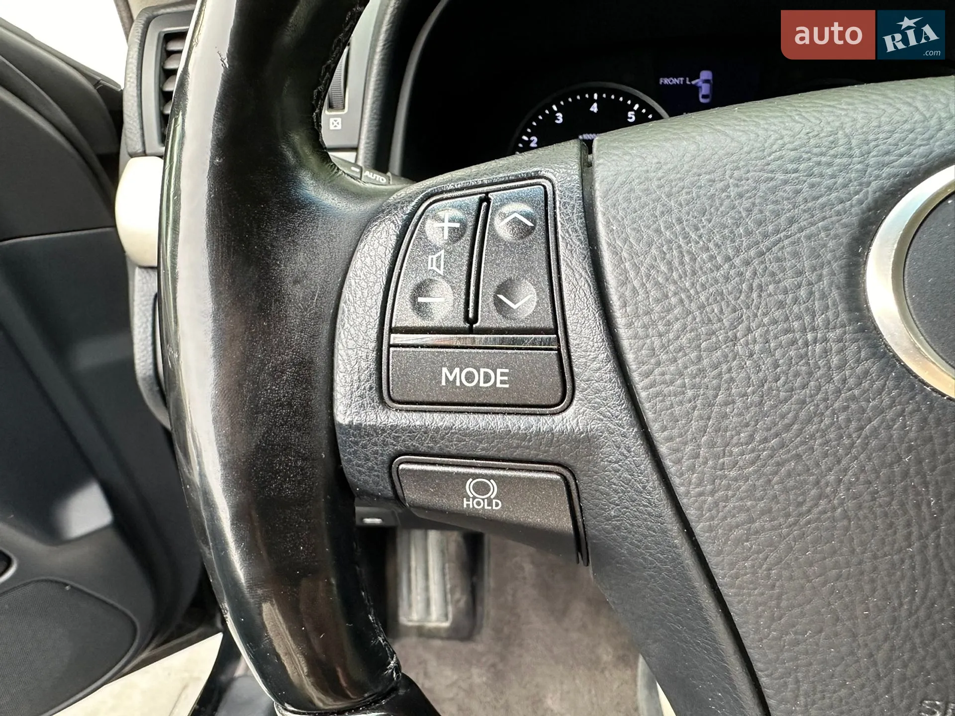 2013 Lexus LS - мініатюра 36