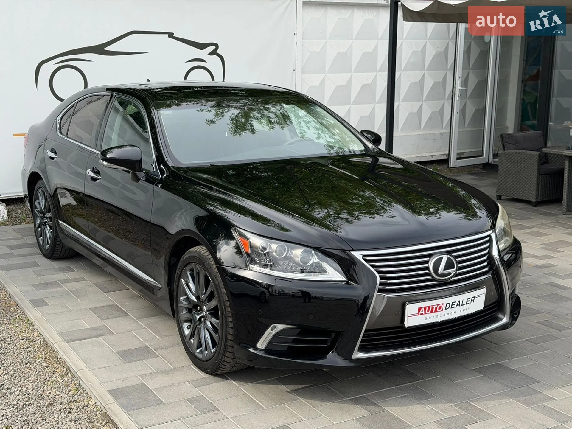 2013 Lexus LS - мініатюра 3