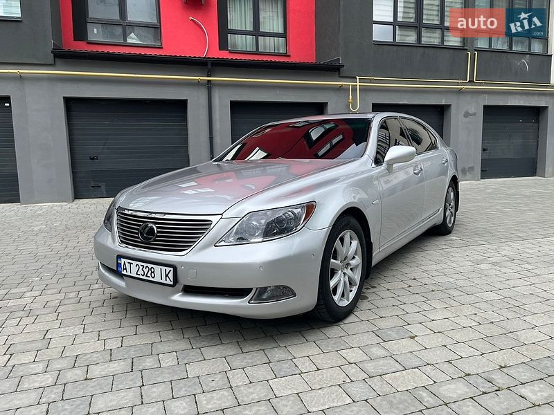 Седан Lexus LS 2007 в Івано-Франківську