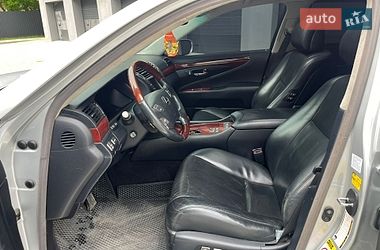 Седан Lexus LS 2007 в Івано-Франківську