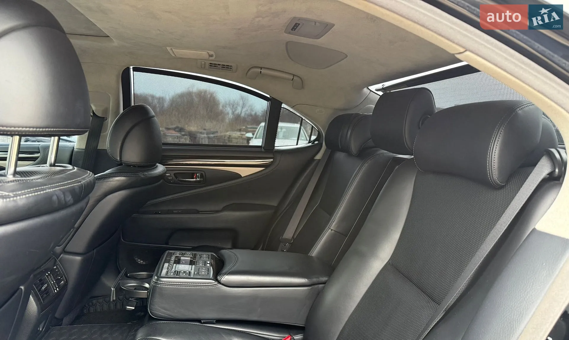2013 Lexus LS - мініатюра 37