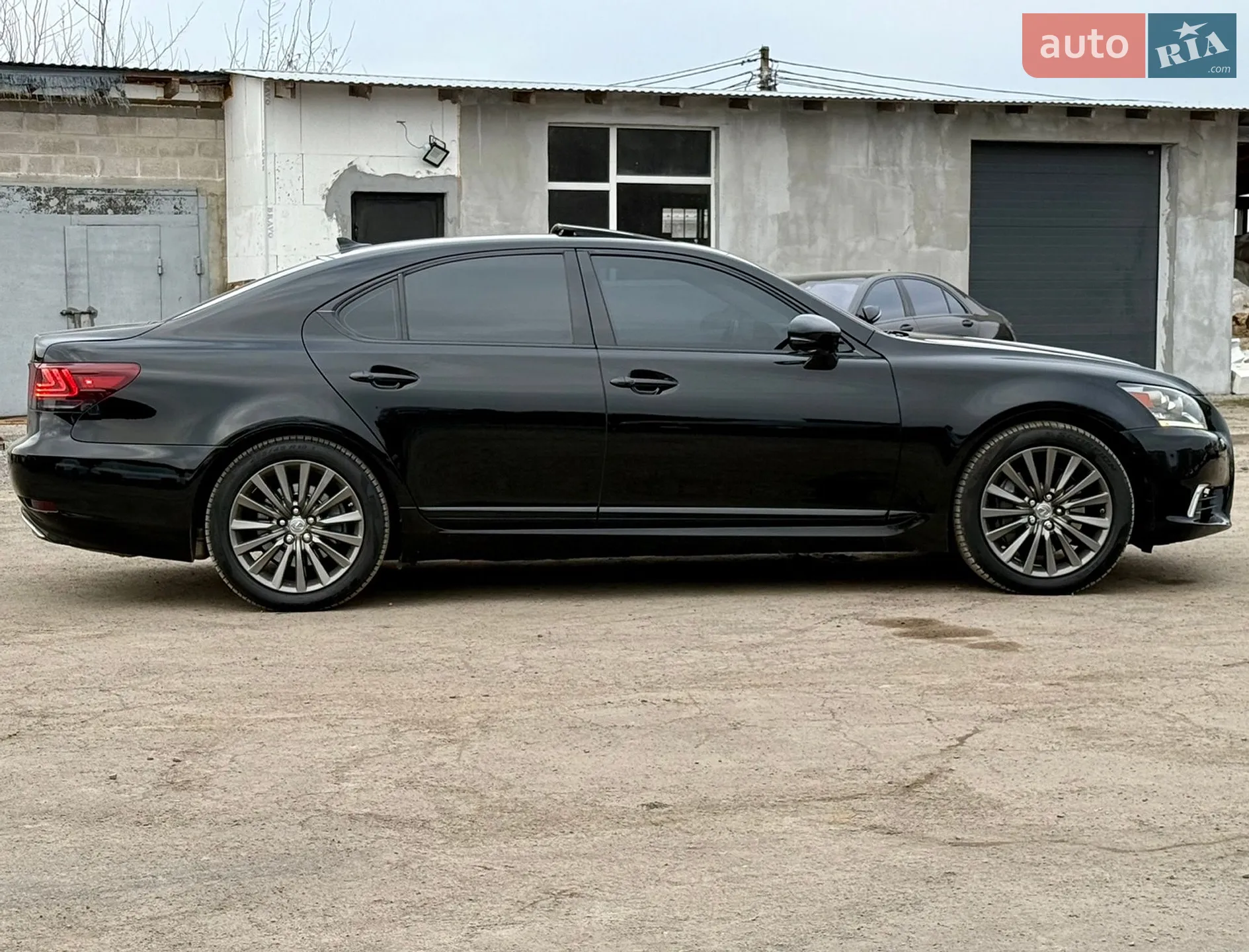 2013 Lexus LS - мініатюра 16