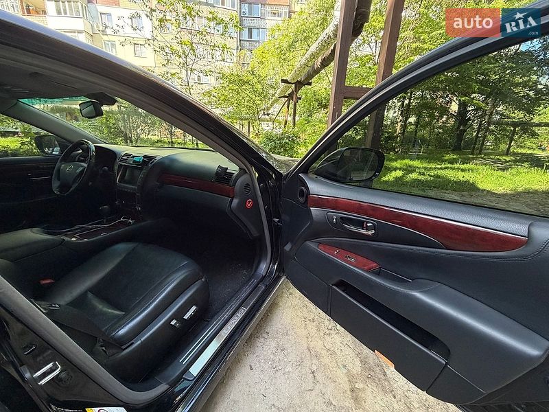 Седан Lexus LS 2007 в Дніпрі