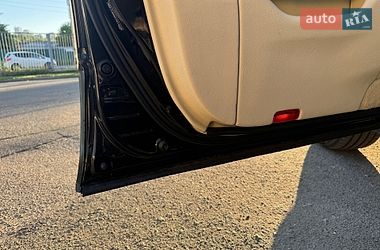 Седан Lexus LS 2004 в Киеве