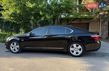 Седан Lexus LS 2008 в Одессе