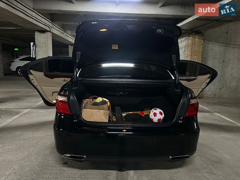 Седан Lexus LS 2007 в Черкасах