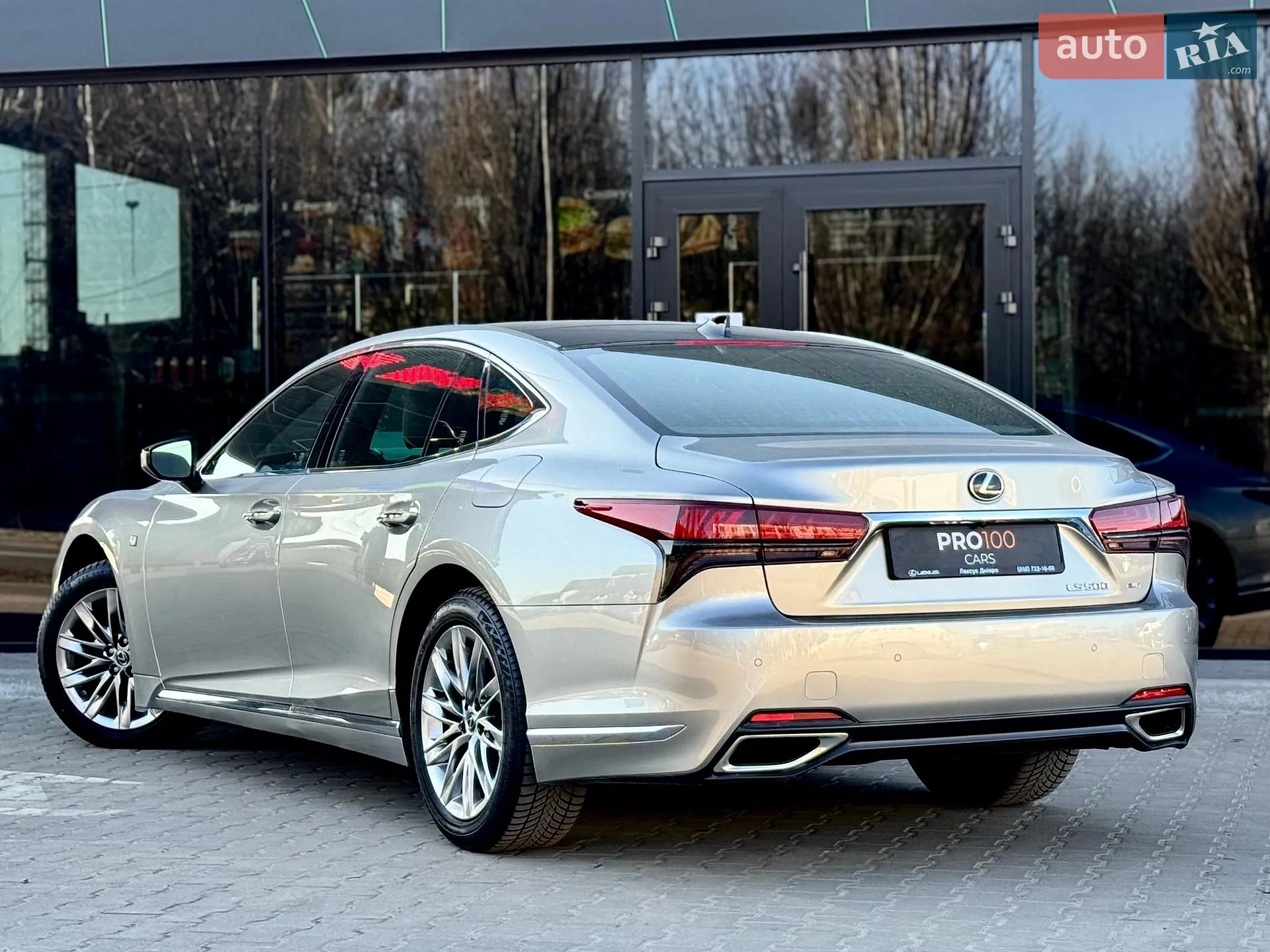 2020 Lexus LS - мініатюра 17