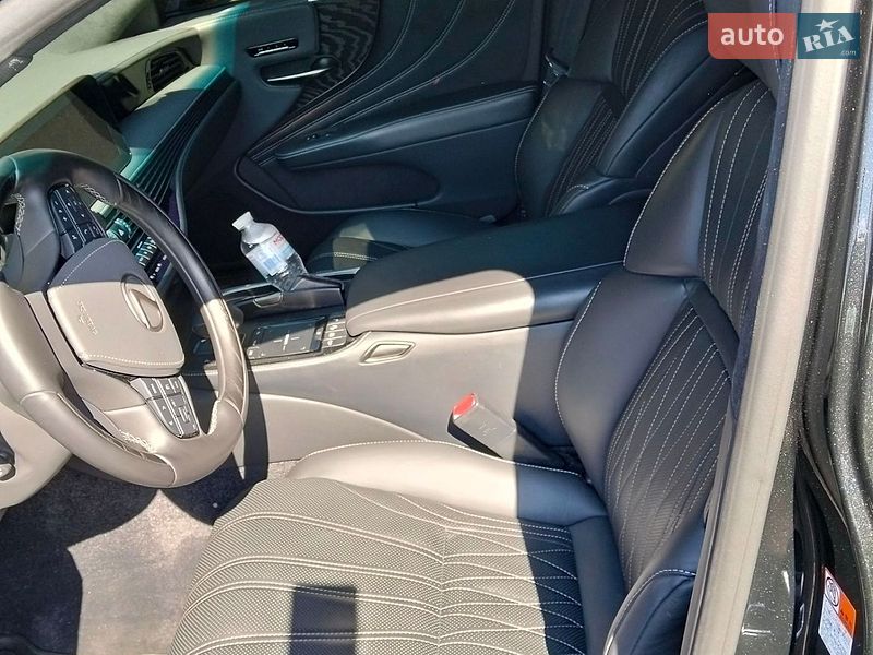 Седан Lexus LS 2022 в Києві фото 15 Седан Lexus LS 2022 в Києві