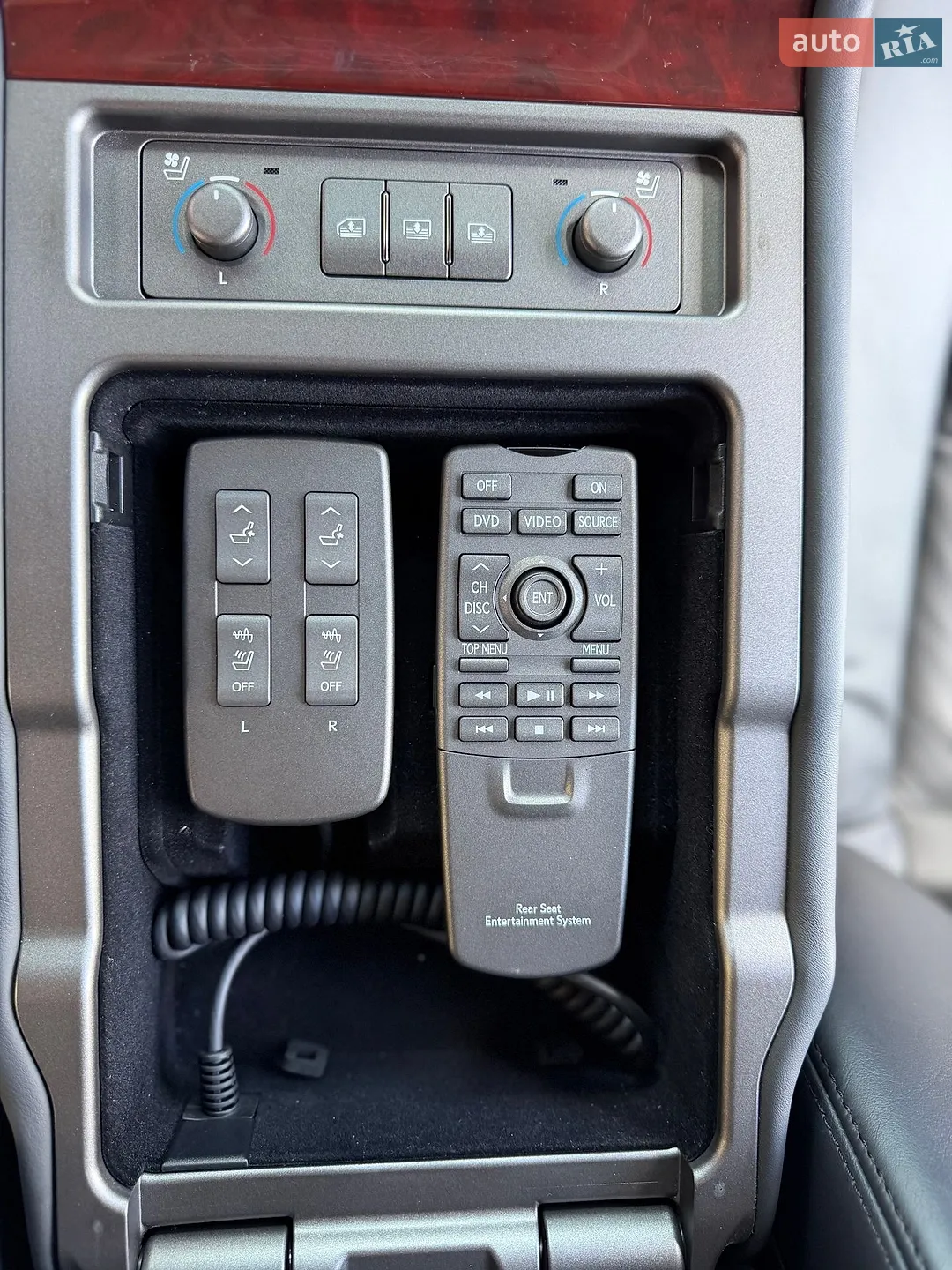 2010 Lexus LS - мініатюра 50