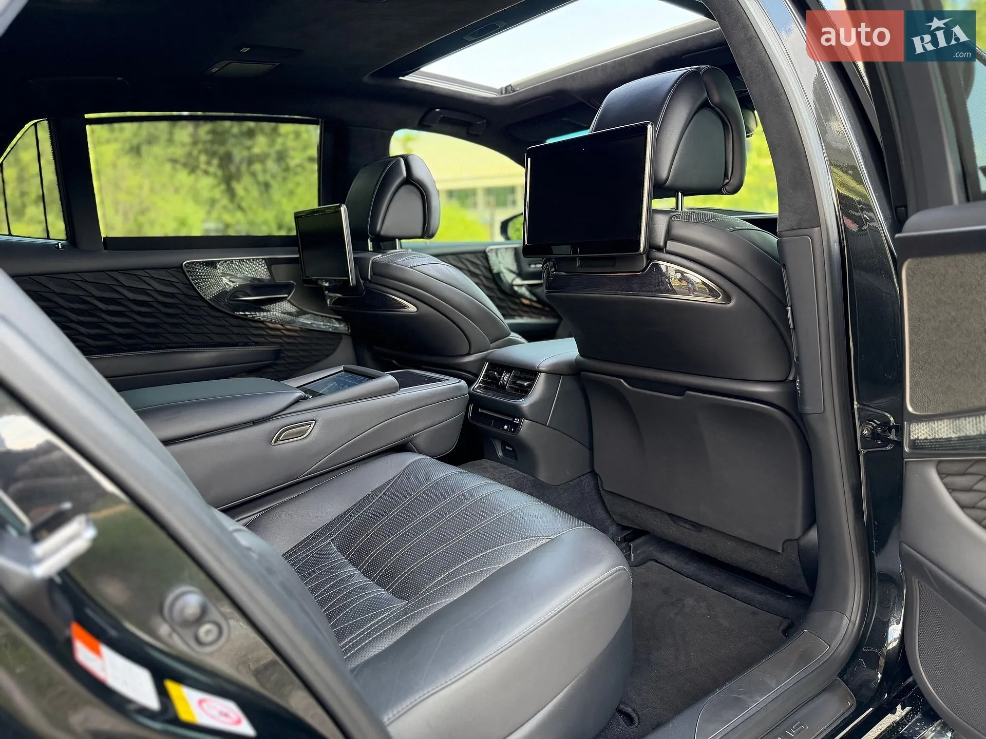 2018 Lexus LS - мініатюра 50