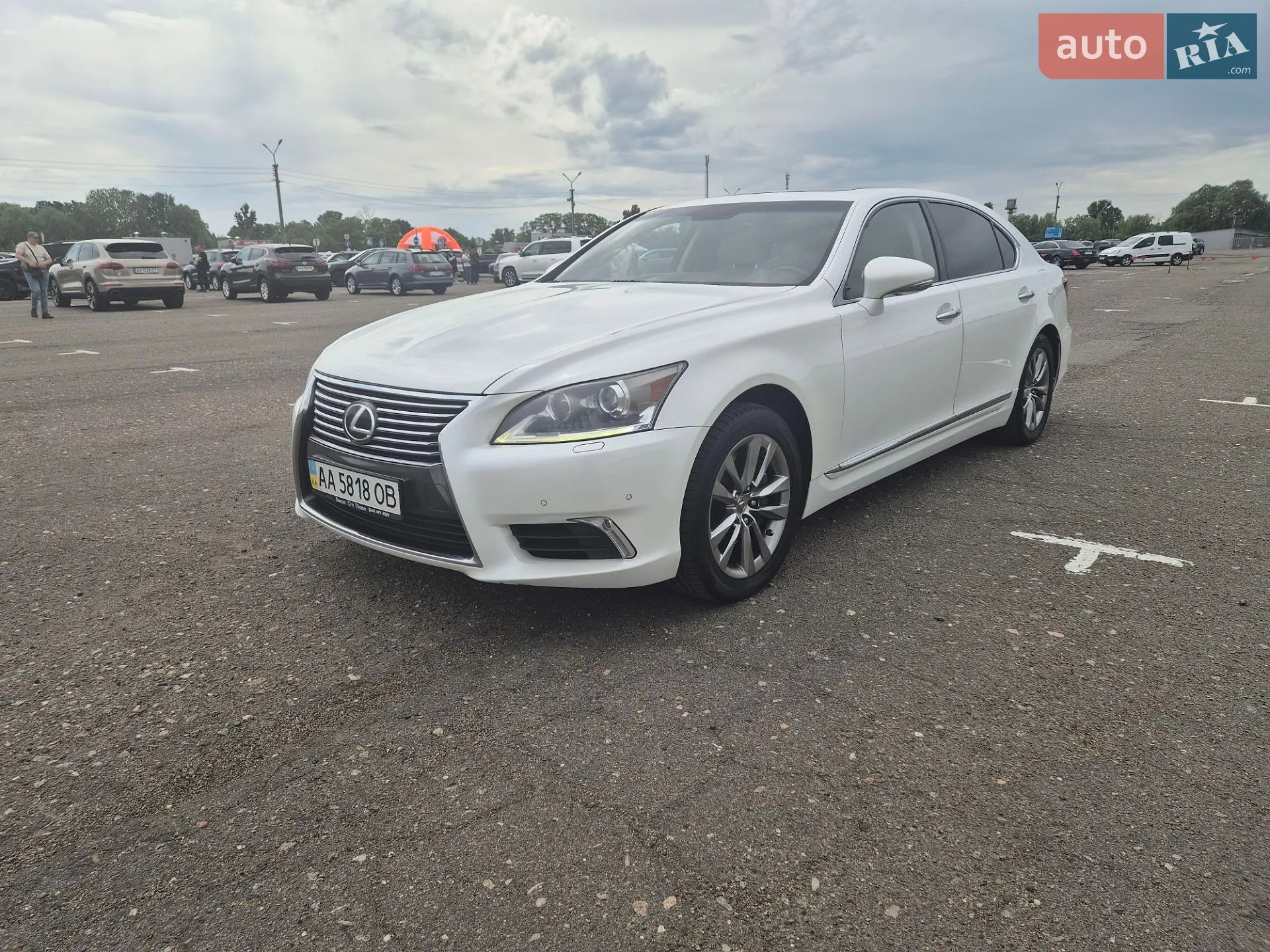 2013 Lexus LS - мініатюра 4