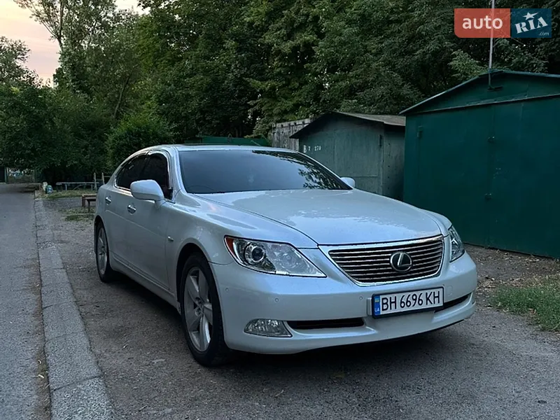 Lexus LS 2007