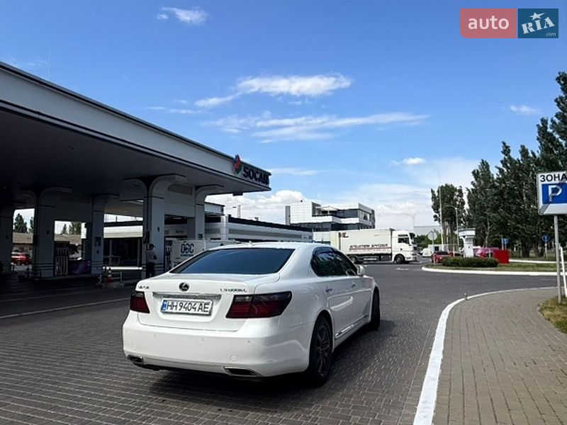 Седан Lexus LS 2007 в Одесі