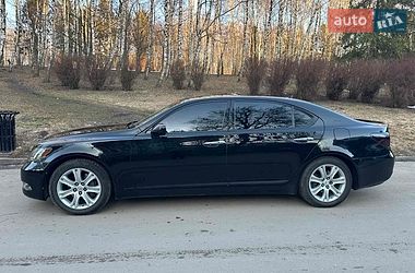 Седан Lexus LS 2008 в Тернополе Седан Lexus LS 2008 в Тернополе