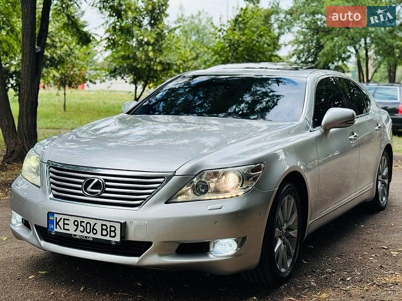 Lexus LS 2010 Lexus LS 2010