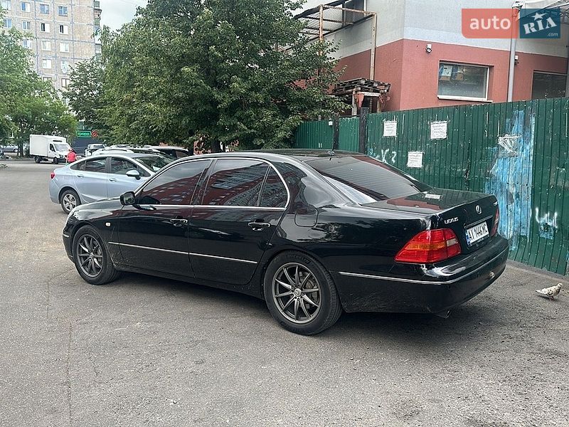 Седан Lexus LS 2002 в Киеве фото 3 Седан Lexus LS 2002 в Киеве