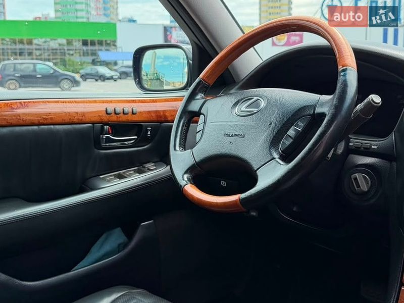 Седан Lexus LS 2002 в Киеве фото 11 Седан Lexus LS 2002 в Киеве