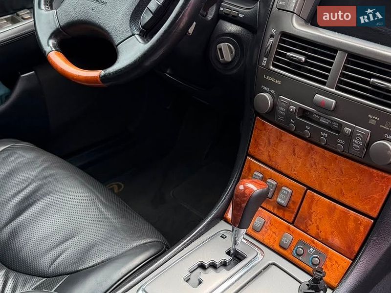 Седан Lexus LS 2002 в Киеве фото 12 Седан Lexus LS 2002 в Киеве