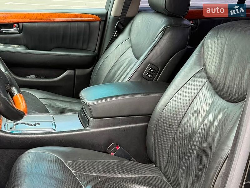 Седан Lexus LS 2002 в Києві