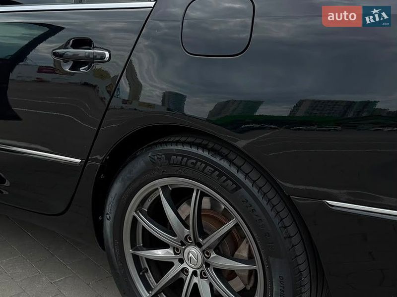 Седан Lexus LS 2002 в Киеве фото 21 Седан Lexus LS 2002 в Киеве