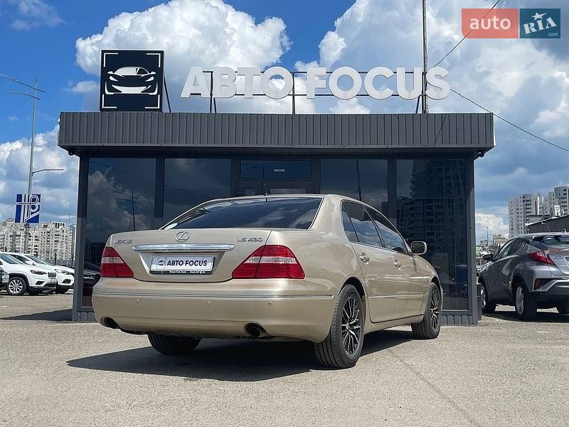 Седан Lexus LS 2005 в Киеве