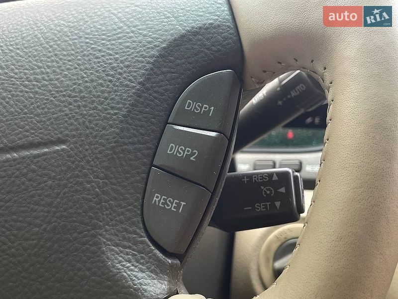 Седан Lexus LS 2005 в Киеве