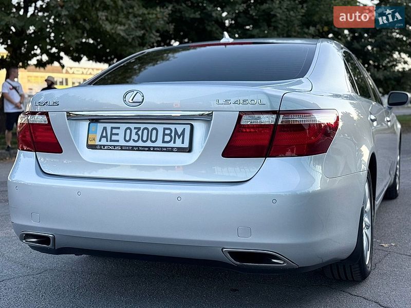 Седан Lexus LS 2008 в Дніпрі
