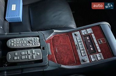Седан Lexus LS 2008 в Дніпрі