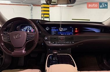 Седан Lexus LS 2020 в Києві