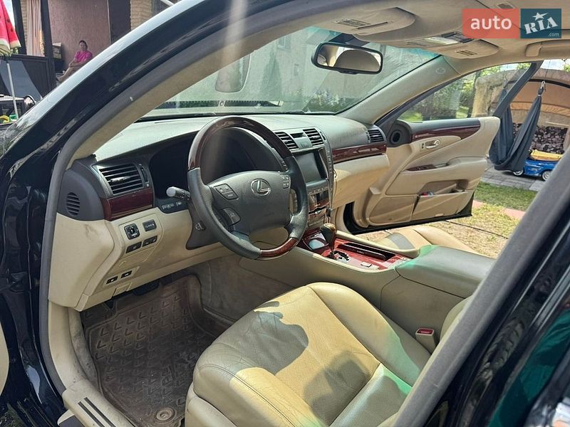 Седан Lexus LS 2007 в Києві