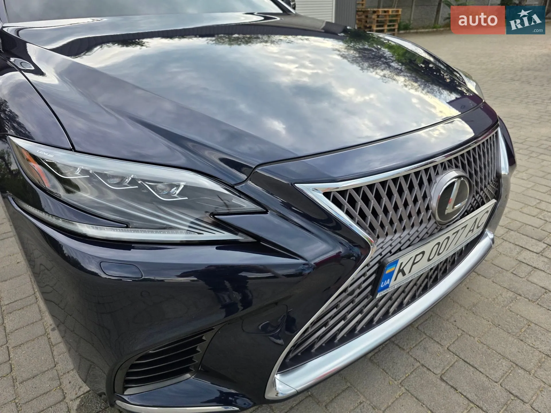 2019 Lexus LS - мініатюра 10