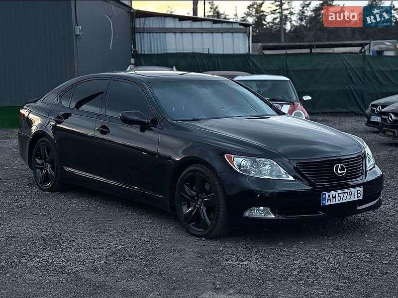 Седан Lexus LS 2007 в Киеве