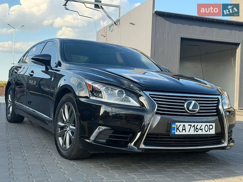 Lexus LS 2013