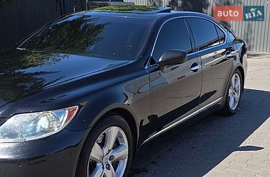 Седан Lexus LS 2007 в Славянске