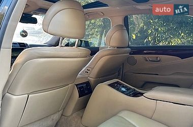 Седан Lexus LS 2007 в Полтаве