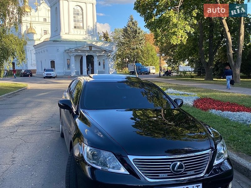 Седан Lexus LS 2007 в Полтаве