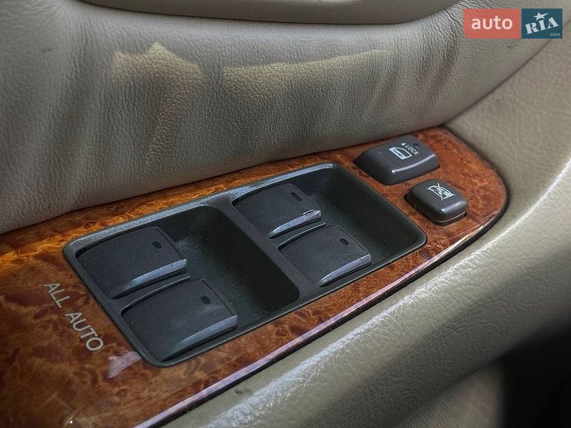Седан Lexus LS 2005 в Киеве фото 17 Седан Lexus LS 2005 в Киеве