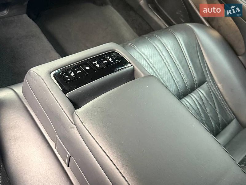 Седан Lexus LS 2018 в Киеве