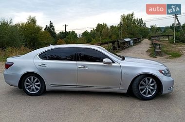 Седан Lexus LS 2007 в Івано-Франківську