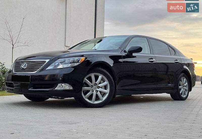 Lexus LS 2009
